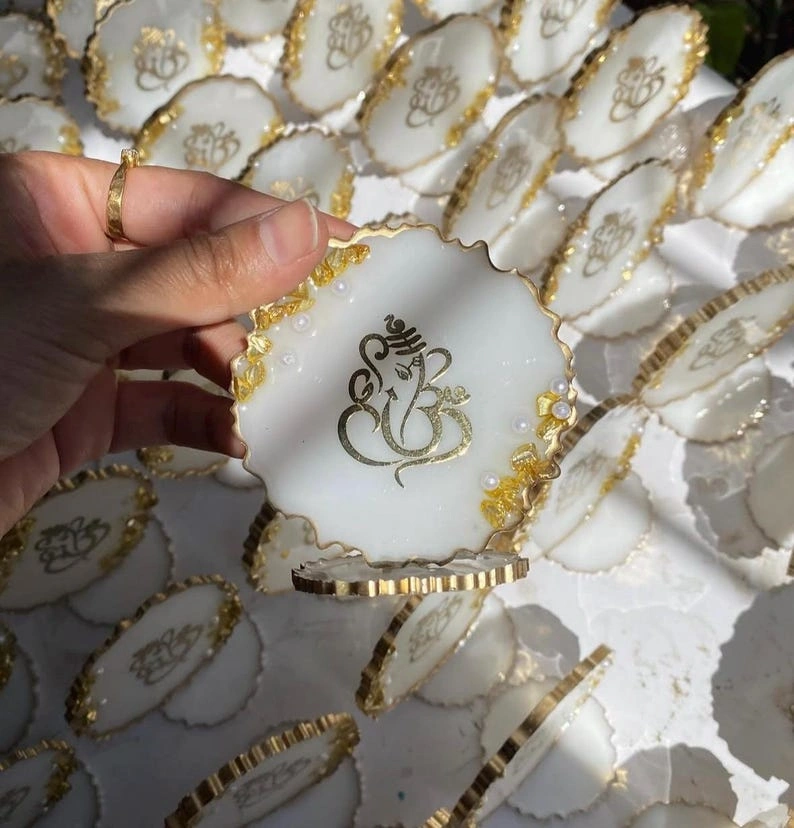 1554_0 Customise Gold Ganesh