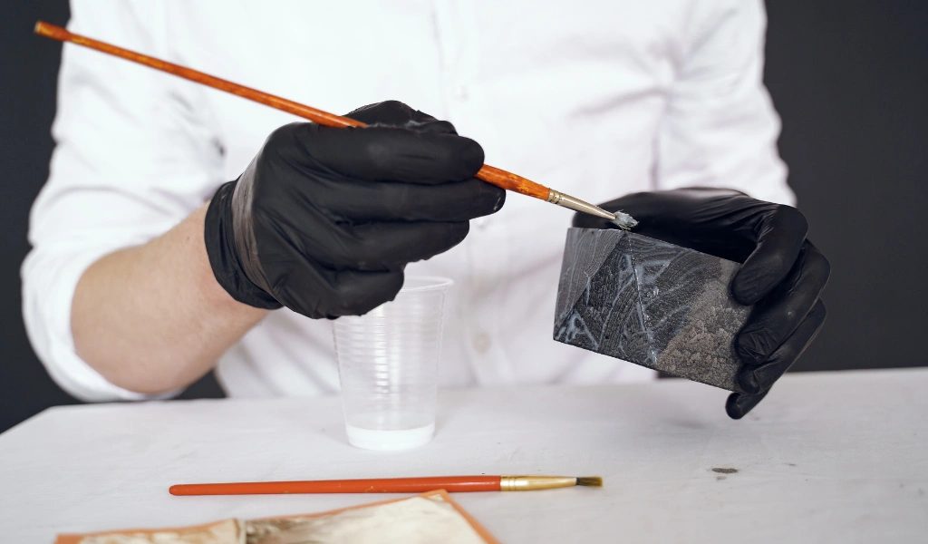 Discover The Magic Of Resin Art Online